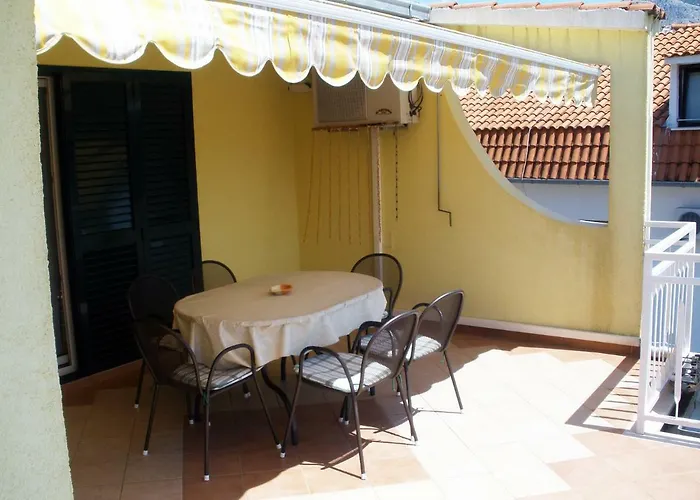 Maglic Apartment